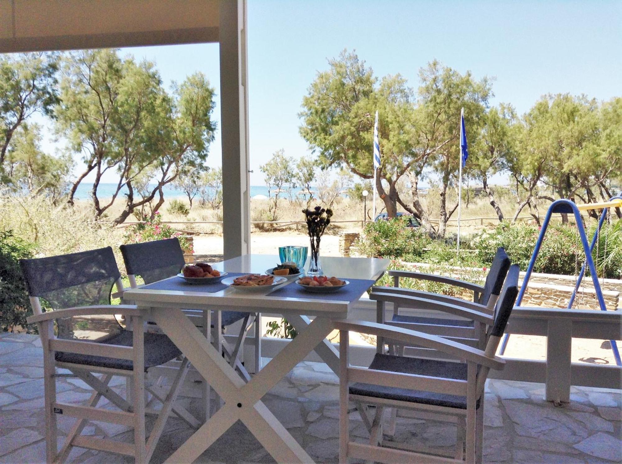 Nostos Beachfront Apartments & Studios Agios Ioannis  Exterior foto